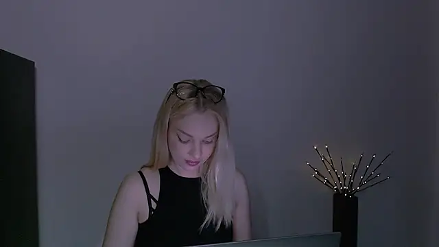 Lia_noo_regrets 웹캠 쇼