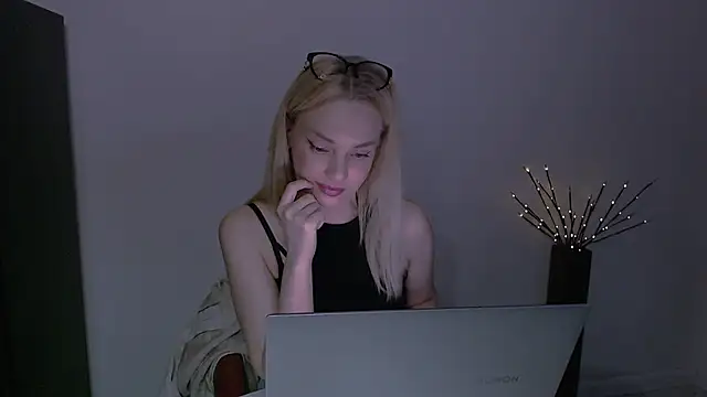 Show de webcam de Lia_noo_regrets