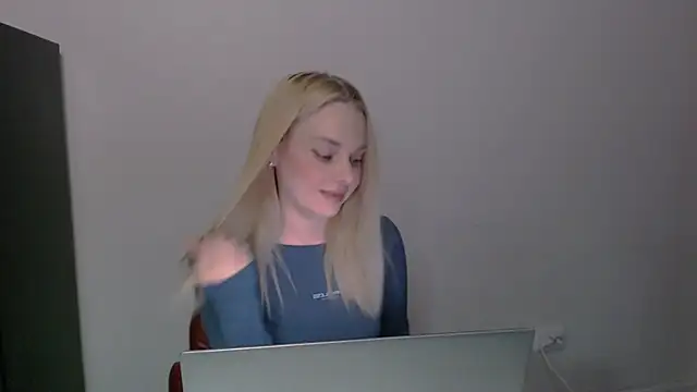 Webkamerová show Lia_noo_regrets