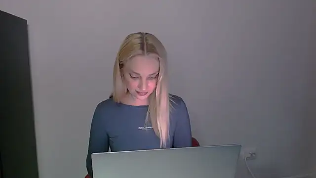 Webkamerová show Lia_noo_regrets