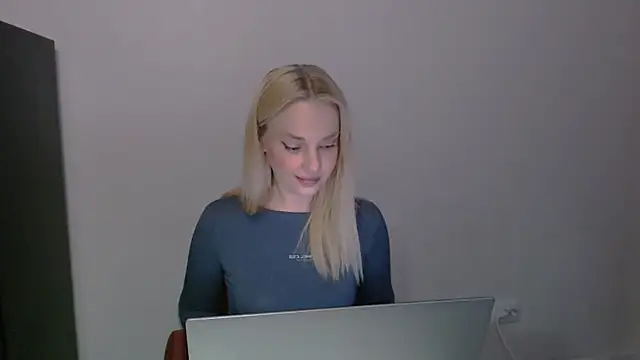 Lia_noo_regrets Webcam-Show