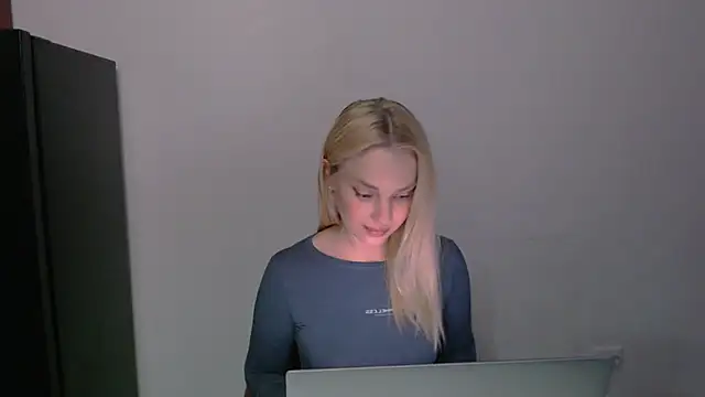 Lia_noo_regrets – webcam-show