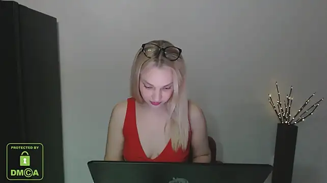 Вебкам-шоу Lia_noo_regrets