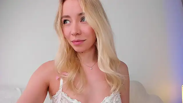 DanaCandy's Live XXX Chat
