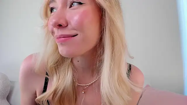 DanaCandy Chat XXX in diretta