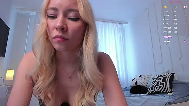 DanaCandy's Live XXX Chat
