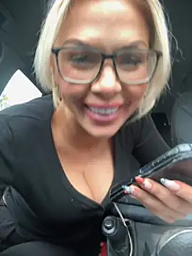 MrsJasminDoll's Live XXX Chat