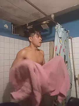 عرض كام BuiltHotline