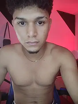 Master_hot06 Adlı Modelin Web Kamerası Şovu