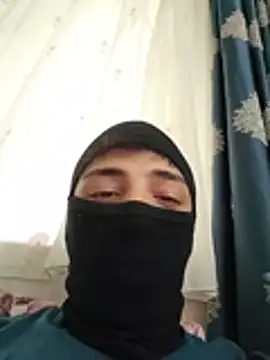 Uguli282 webcam show