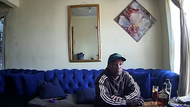 SHORTGUN_STALLION Show Webcam