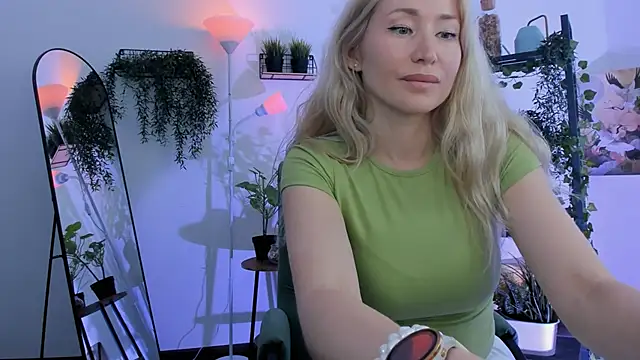 AstraMonroe Live XXX-Chat
