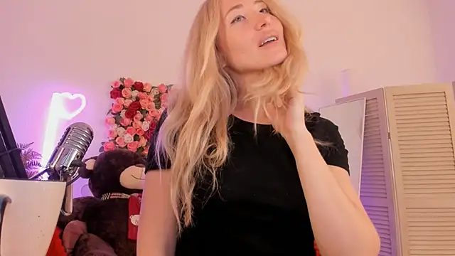 AstraMonroe – webcam-show