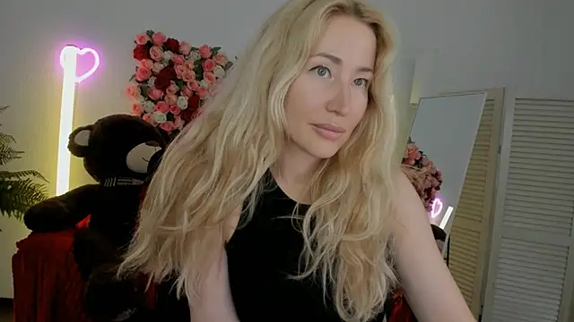 AstraMonroe's Live XXX Chat