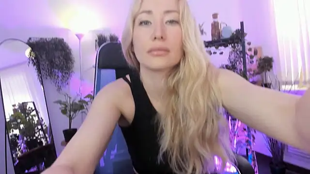 AstraMonroe Live XXX-chat
