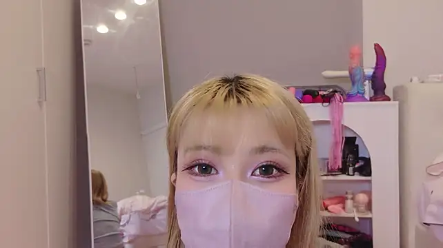 Chat +18 de -Nyanko-chan- ao vivo