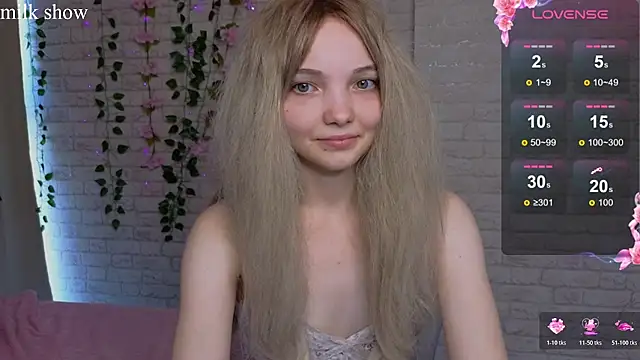 AnimeAlica18 Live XXX Chat