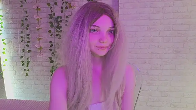 AnimeAlica18's Live XXX Chat