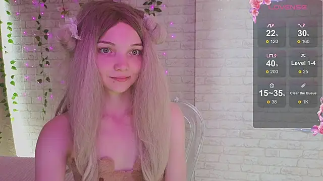 AnimeAlica18's Live XXX Chat