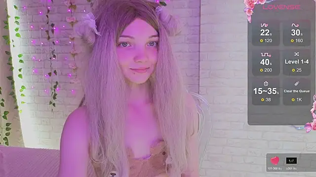 AnimeAlica18's Live XXX Chat