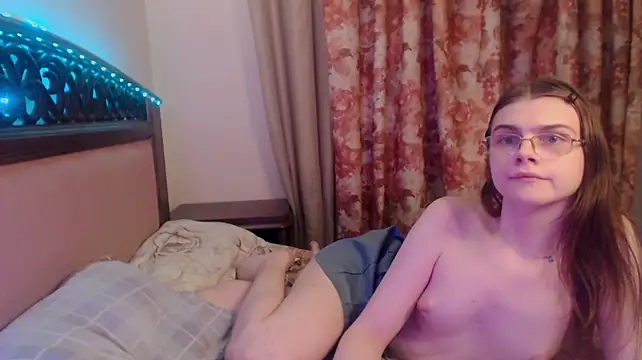 Peralez_F Webcam show