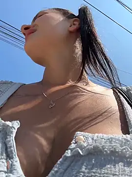 MiraReach webcam show