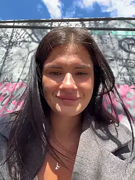 MiraReach Show Webcam