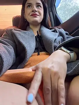 MiraReach's Webcam Show