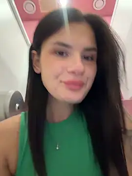 Chat +18 de MiraReach ao vivo