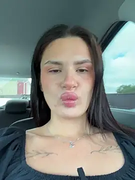 MiraReach's Webcam Show