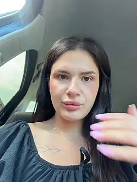 MiraReach's Webcam Show