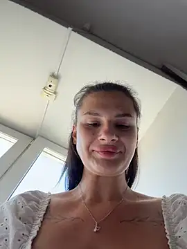 MiraReach Webcam Show