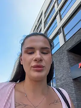 MiraReach Show Webcam