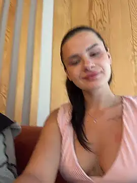 Show modela MiraReach na web-kameri