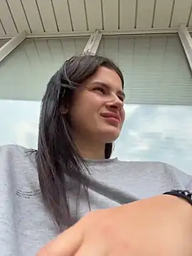 MiraReach Show in webcam