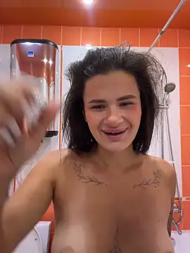 Webkamerová show MiraReach