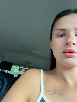 MiraReach's Webcam Show