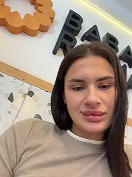 MiraReach's Webcam Show