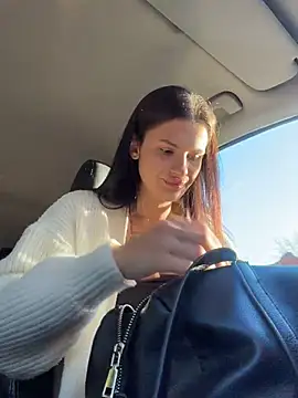 MiraReachn Live XXX chat