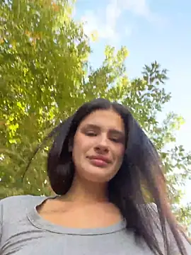 MiraReach's Webcam Show