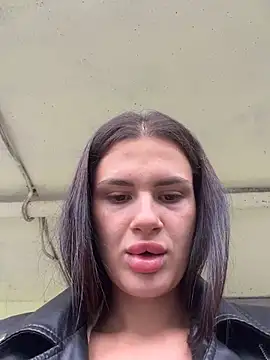 Show modela MiraReach na web-kameri