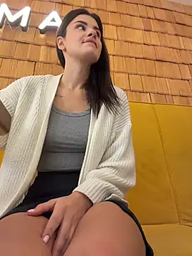 MiraReach Show in webcam