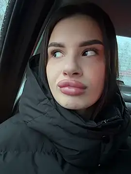 MiraReach's Webcam Show