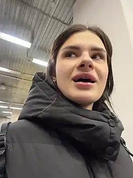 MiraReach Live XXX-chat