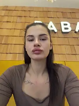 Show modela MiraReach na web-kameri