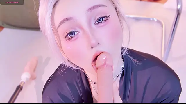 Yr_kitten_333's Webcam Show