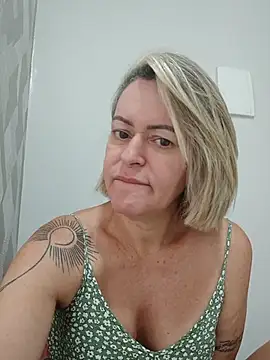 Misaudibel Live XXX-Chat