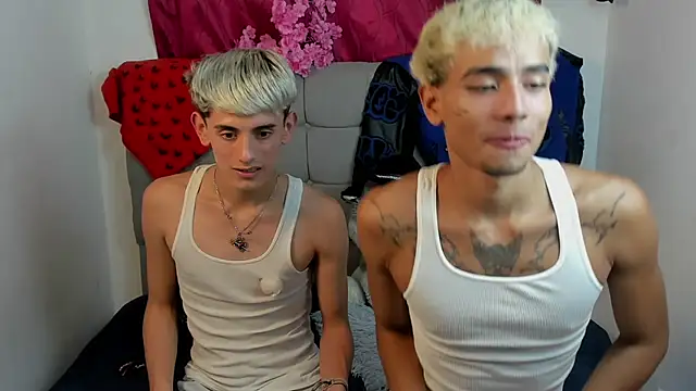 nick_acostn Webbikameraesitys