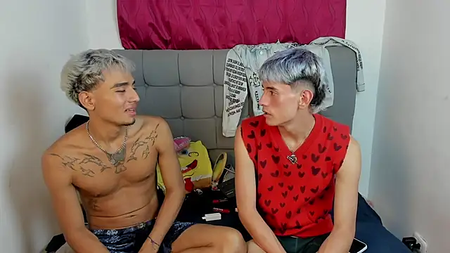 Show modela nick_acost na web-kameri