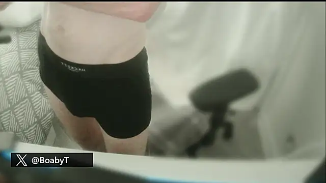 boabyTparTy Webcam show